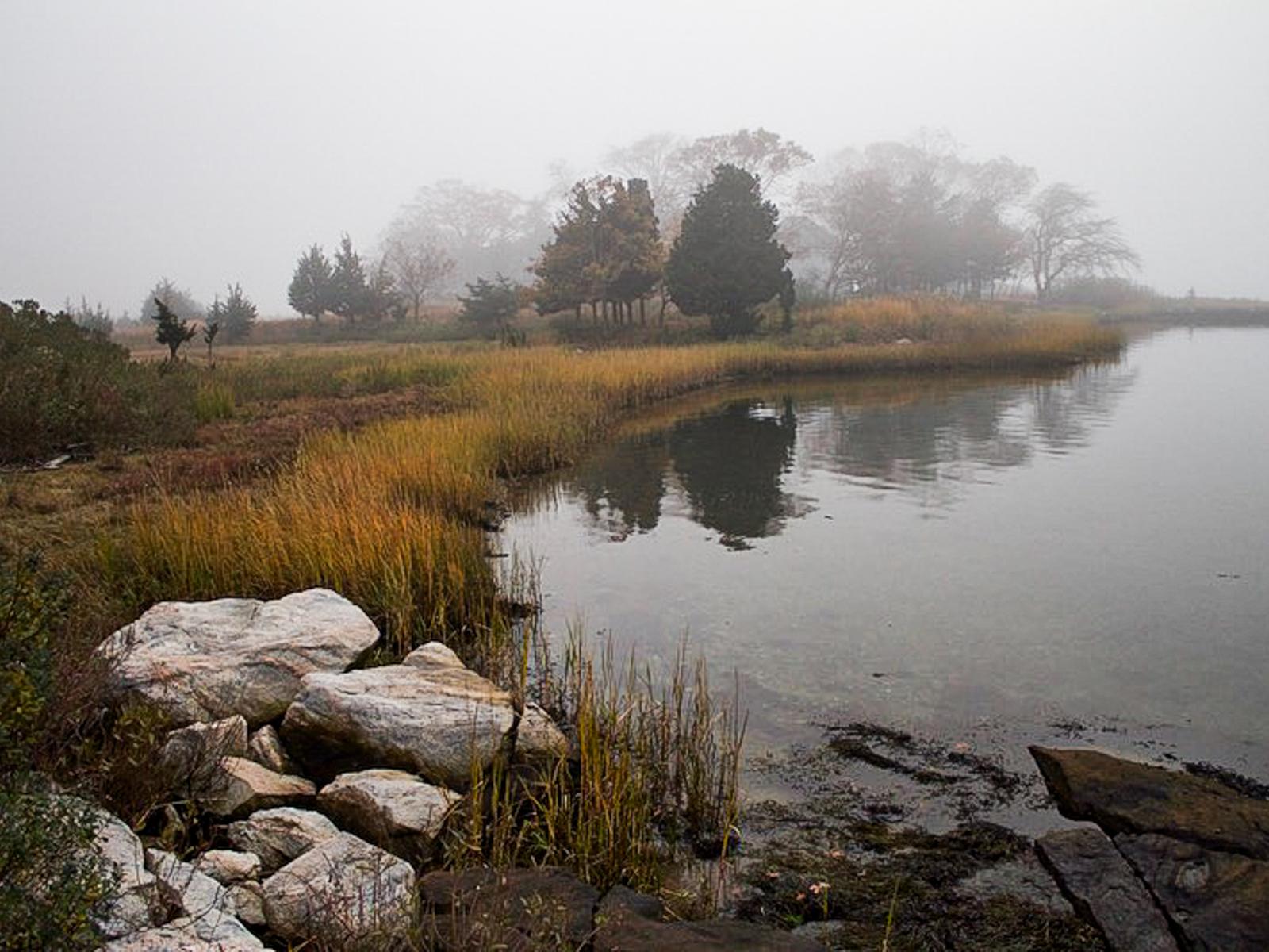 A foggy morning on the Mystic River